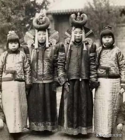 内蒙古为什么有的地方叫盟有的地方叫旗？